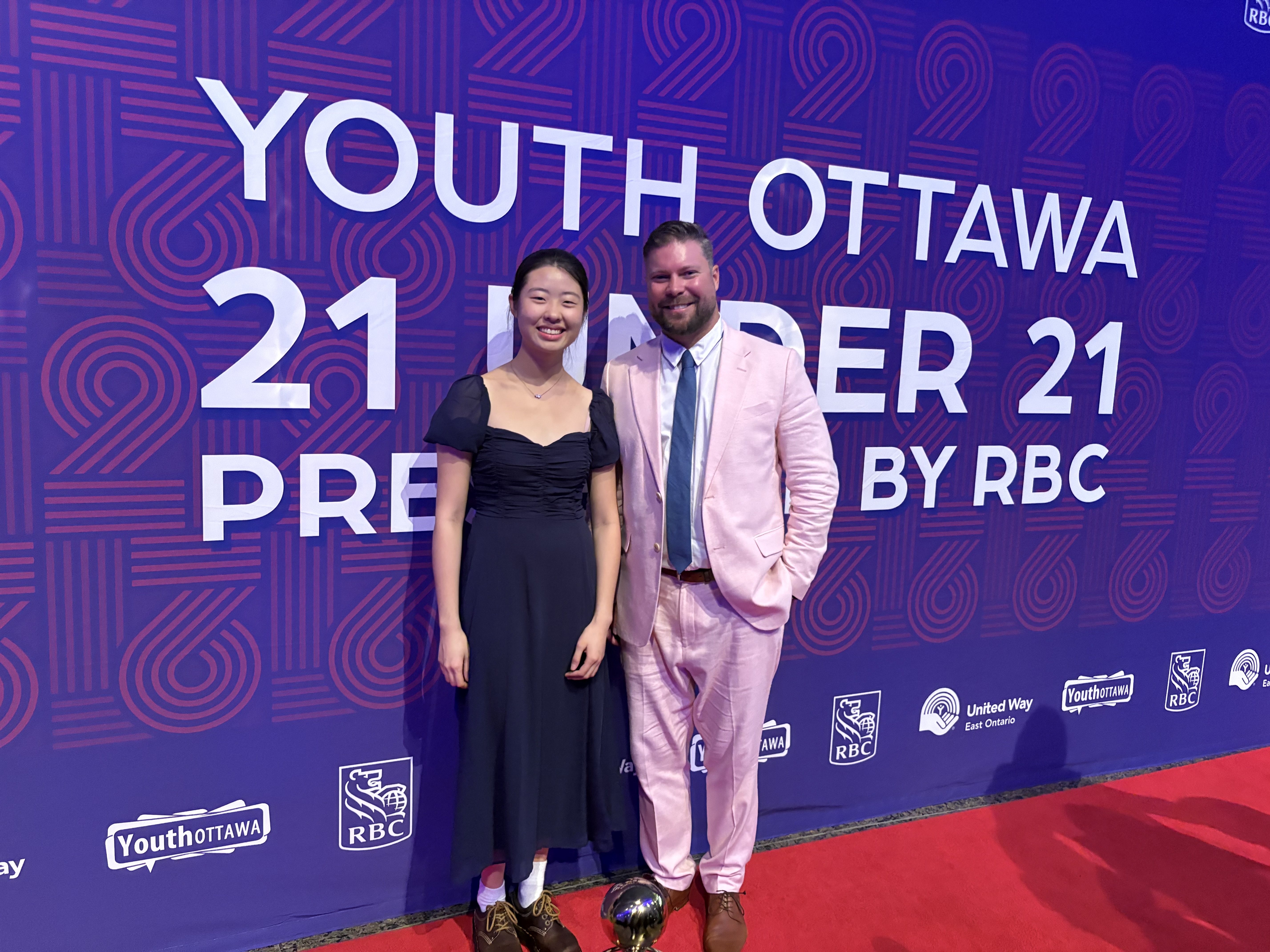 Lisa at the Youth Ottawa 21 Under 21 awards
